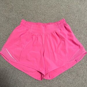 LULULEMON SHORTS 4” perfect condition size: 4